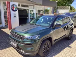Grün Neu 2025 Jeep Compass North SUV | 39.891 € (Fairer Preis)