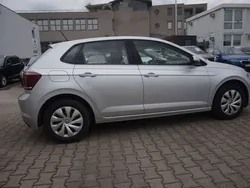 Silber Gebraucht 2020 VW Polo Comfortline Limousine | 13.950 € (Fairer Preis)