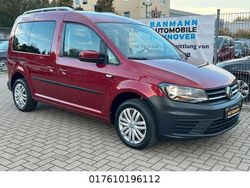 Rot Gebraucht 2016 VW Caddy Trendline Van / Kleinbus | 14.500 € (Fairer Preis)
