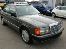 Grau Gebraucht 1989 Mercedes 190 Limousine | 4.900 €