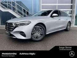 Lack hightechsilber Gebraucht 2023 Mercedes E220 Exclusive Kombi | 54.770 € (Etwas zu teuer)
