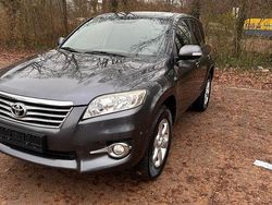 Grau Gebraucht 2010 Toyota RAV4 Life SUV | 6.900 € (Guter Preis)