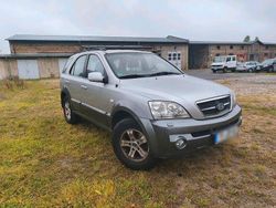 Gold Gebraucht 2003 Kia Sorento SUV | 4.950 € (Teuer)