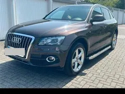 Braun Gebraucht 2011 Audi Q5 SUV | 15.999 € (Teuer)