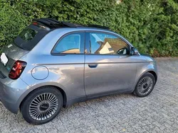 Grau Gebraucht 2022 Fiat 500e Icon Cabrio | 21.870 € (Fairer Preis)