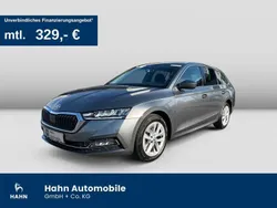 Graphitegrau metallic Gebraucht 2023 Skoda Octavia Style Kombi | 25.760 € (Fairer Preis)