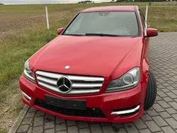 Rot Gebraucht 2011 Mercedes C300 AMG line Limousine | 8.500 € (Superpreis)
