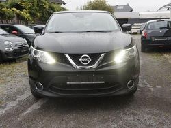 Schwarz Gebraucht 2015 Nissan Qashqai Acenta SUV | 12.500 € (Fairer Preis)