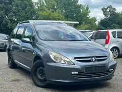 Grau Gebraucht 2005 Peugeot 307 Kombi | 2.490 € (Etwas zu teuer)