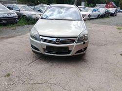 Silber Gebraucht 2008 Opel Astra Catch Me Kombi | 1.750 € (Guter Preis)