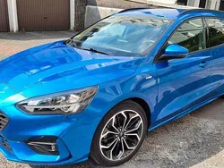 Schwarz Gebraucht 2020 Ford Focus ST-Line Kombi | 16.200 € (Guter Preis)