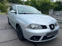 Silber Gebraucht 2007 Seat Ibiza Limousine | 1.300 € (Guter Preis)