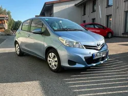 Blau Gebraucht 2012 Toyota Yaris Kleinwagen | 7.500 € (Fairer Preis)