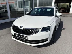 Weiß Gebraucht 2019 Skoda Octavia Premium Edition Kombi | 22.990 € (Teuer)
