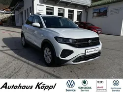 Pure white Gebraucht 2024 VW T-Cross Life SUV | 25.490 € (Fairer Preis)