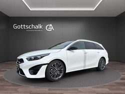 Deluxeweiß metallic Neu 2025 Kia Ceed Sportswagon GT-Line Kombi | 35.333 €