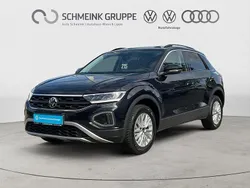 Schwarz Gebraucht 2024 VW T-Roc Life SUV | 22.880 € (Fairer Preis)