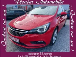 Rot Gebraucht 2015 Opel Astra Dynamic Limousine | 9.980 € (Fairer Preis)