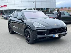 Schwarz Gebraucht 2023 Porsche Cayenne GTS SUV | 111.500 €