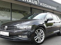 Grau Gebraucht 2022 VW Passat R-line Kombi | 23.770 € (Fairer Preis)