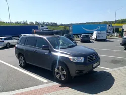 Grau Gebraucht 2008 Toyota Highlander SUV | 10.500 €