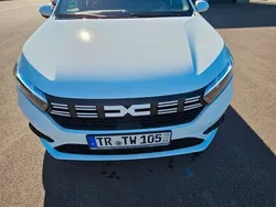 Weiß Gebraucht 2025 Dacia Sandero Expression Kleinwagen | 15.700 € (Superpreis)