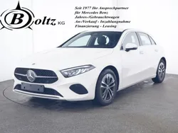 Polarweiß Gebraucht 2023 Mercedes A180 Limousine | 27.799 € (Fairer Preis)
