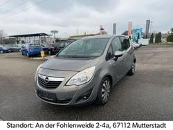 Braun Gebraucht 2011 Opel Meriva Design Edition Van / Kleinbus | 3.590 € (Guter Preis)