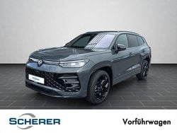 Delfingrau metallic (metallic) Gebraucht 2025 VW Tayron R-line SUV | 54.850 € (Superpreis)