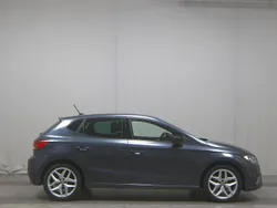 Grau Gebraucht 2021 Seat Ibiza FR-Line Limousine | 13.680 € (Guter Preis)