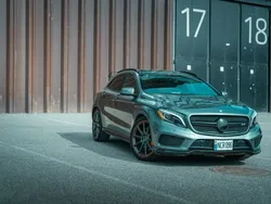 Grau Gebraucht 2015 Mercedes GLA45 AMG AMG SUV | 20.000 € (Superpreis)