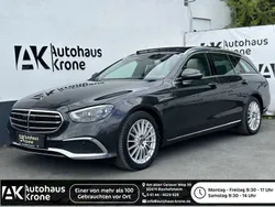 Grün Gebraucht 2020 Mercedes E400 Exclusive Limousine | 33.990 € (Superpreis)