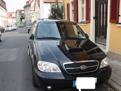 Schwarz metallic Gebraucht 2005 Kia Carnival Van / Kleinbus | 6.500 €