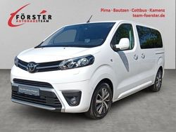 Schaumweiß Gebraucht 2021 Toyota Proace Verso Comfort Kombi | 36.890 €