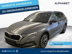 Graphit grau Gebraucht 2023 Skoda Octavia Style Kombi | 24.190 € (Guter Preis)