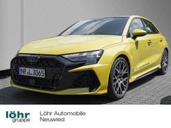Pythongelb metallic Gebraucht 2024 Audi RS3 Sportback Ambiente Kleinwagen | 64.250 € (Guter Preis)