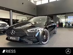 Metalliclack kosmosschwarz Gebraucht 2025 Mercedes CLA200 Shooting Brake AMG Kombi | 45.450 €