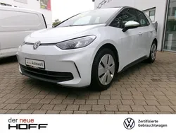 Weiß Gebraucht 2024 VW ID.3 Pro Kleinwagen | 32.475 € (Etwas zu teuer)
