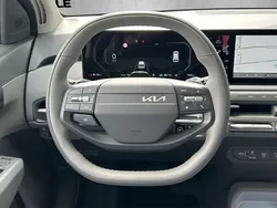 Schwarz Gebraucht 2025 Kia EV3 Air SUV | 31.487 € (Guter Preis)
