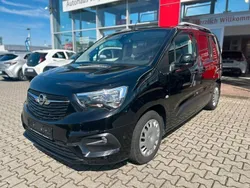 Schwarz Gebraucht 2019 Opel Combo Life Edition Van / Kleinbus | 17.490 € (Fairer Preis)