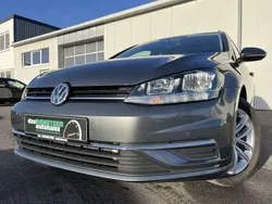 Grau Gebraucht 2019 VW Golf VII Comfortline Kombi | 19.360 € (Guter Preis)