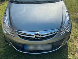 Grau Gebraucht 2011 Opel Corsa Kleinwagen | 4.500 € (Guter Preis)