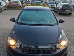 Schwarz Gebraucht 2012 Chevrolet Aveo Kleinwagen | 3.500 € (Etwas zu teuer)
