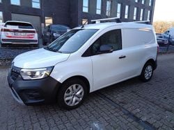 Weiß Gebraucht 2023 Renault Kangoo Van / Kleinbus | 17.500 € (Guter Preis)