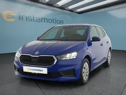 Blau Gebraucht 2023 Skoda Fabia Active Kleinwagen | 14.449 € (Guter Preis)