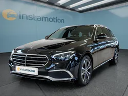 Schwarz Gebraucht 2022 Mercedes E300 Kombi | 37.349 € (Fairer Preis)