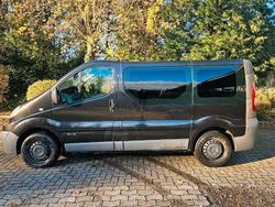 Schwarz Gebraucht 2008 Renault Trafic Van / Kleinbus | 7.200 €