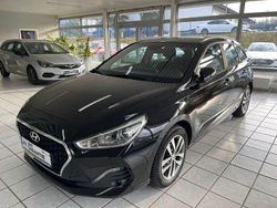 Schwarz Gebraucht 2019 Hyundai i30 Trend Kombi | 11.999 € (Guter Preis)