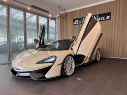 Beige Gebraucht 2016 McLaren 570GT Coupé | 144.890 €