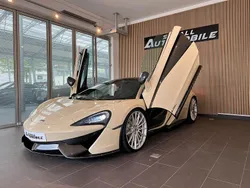 Beige Gebraucht 2016 McLaren 570GT | 144.890 €